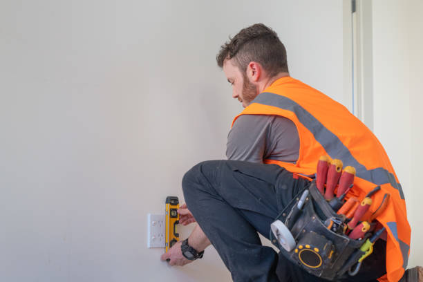 Best Local Electrician Companies  in Elmira Heights, NY